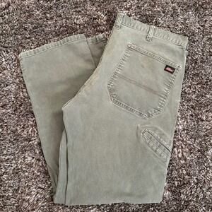 Dickies Men's Green Relaxed Fit Carpenter Pants Size 38x32